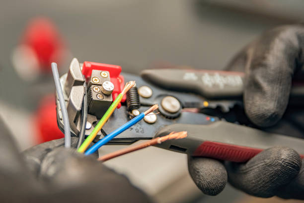 Best Residential Electrician Services  in Lincolnshire, IL